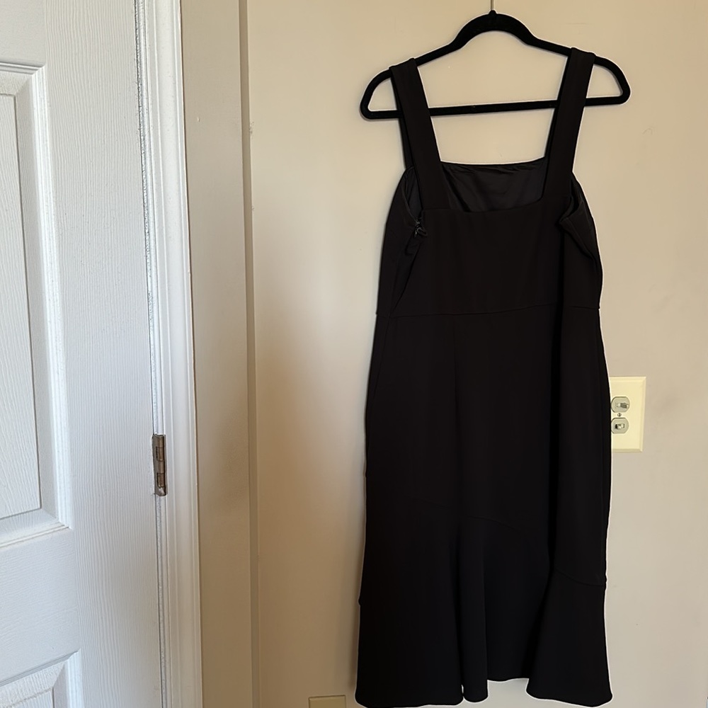 Express Black Square Neck Ruffle Hem Midi Dress Size Large - Picture 5 of 9